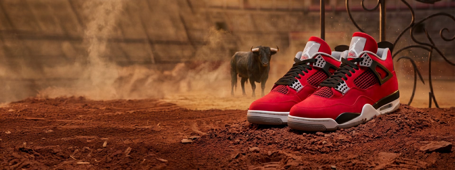 Air Jordan 4 "Toro Bravo"