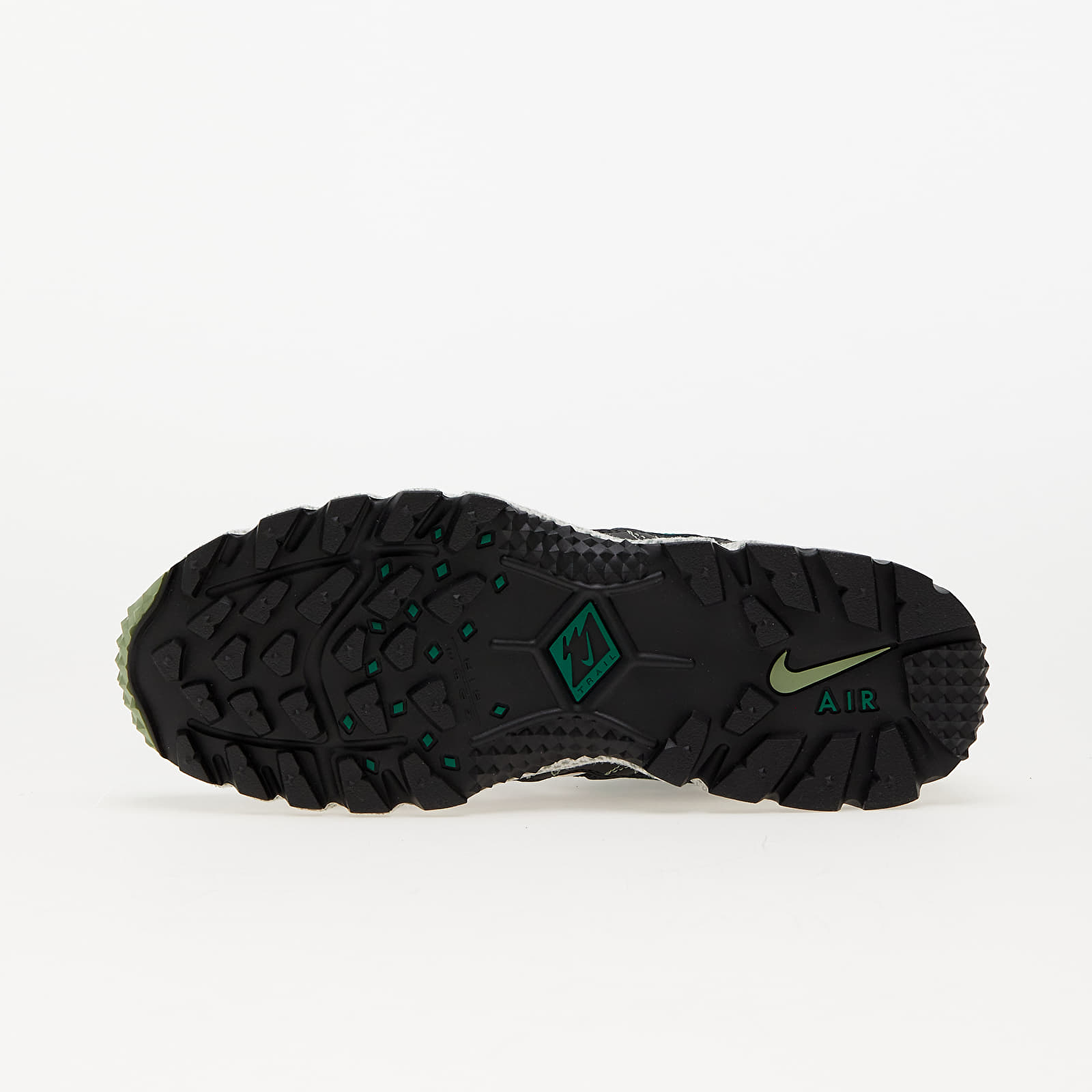 Încălțăminte și sneakerși pentru bărbați Nike Air Humara Oil Green/ Malachite-Phantom-Light Bone