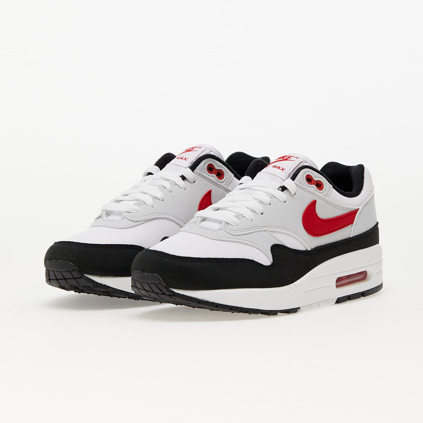 Nike air max 1 white black red discount