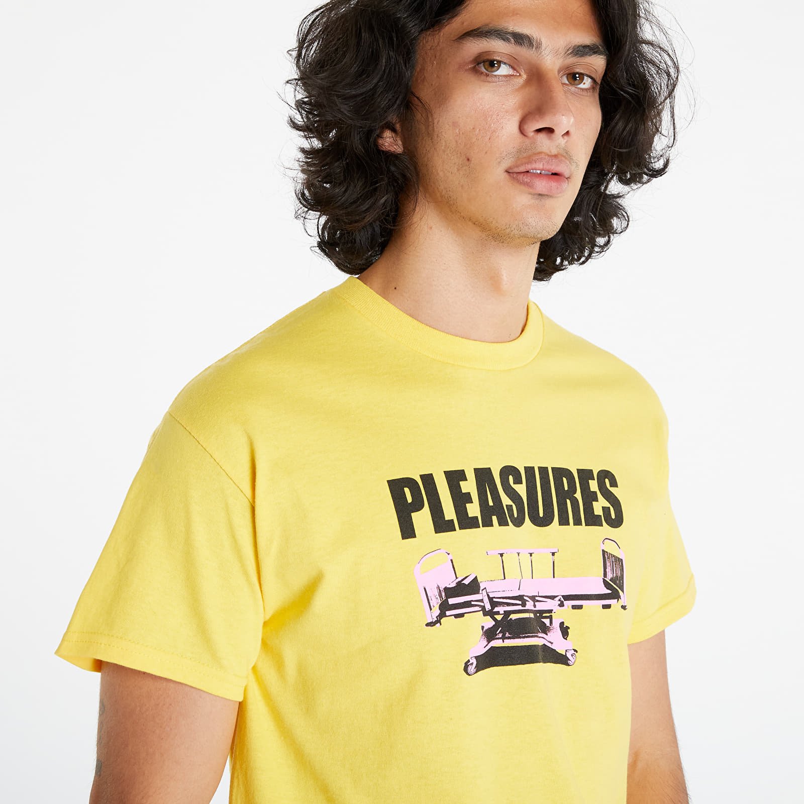 T-shirts PLEASURES Bed T-Shirt Yellow