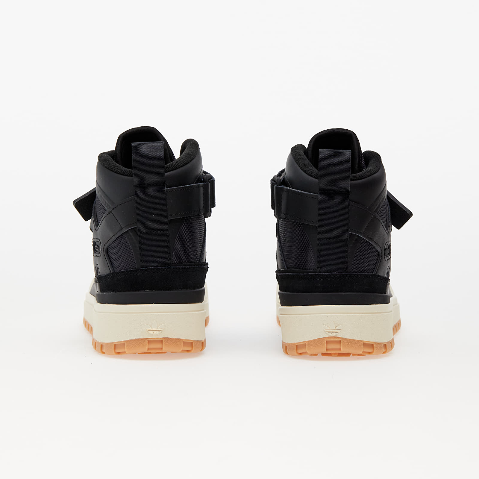 Férfi cipők adidas Forum Boot Core Black/ Core White/ Gum