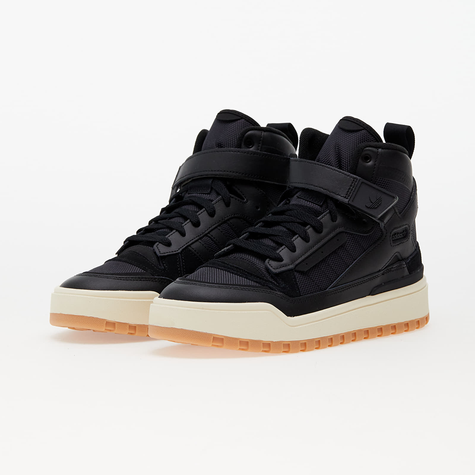 Férfi cipők adidas Forum Boot Core Black/ Core White/ Gum