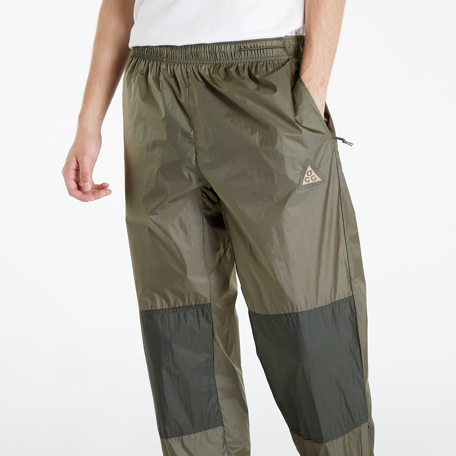 Spodnie Nike ACG 'Cinder Cone' Windshell Pants Green