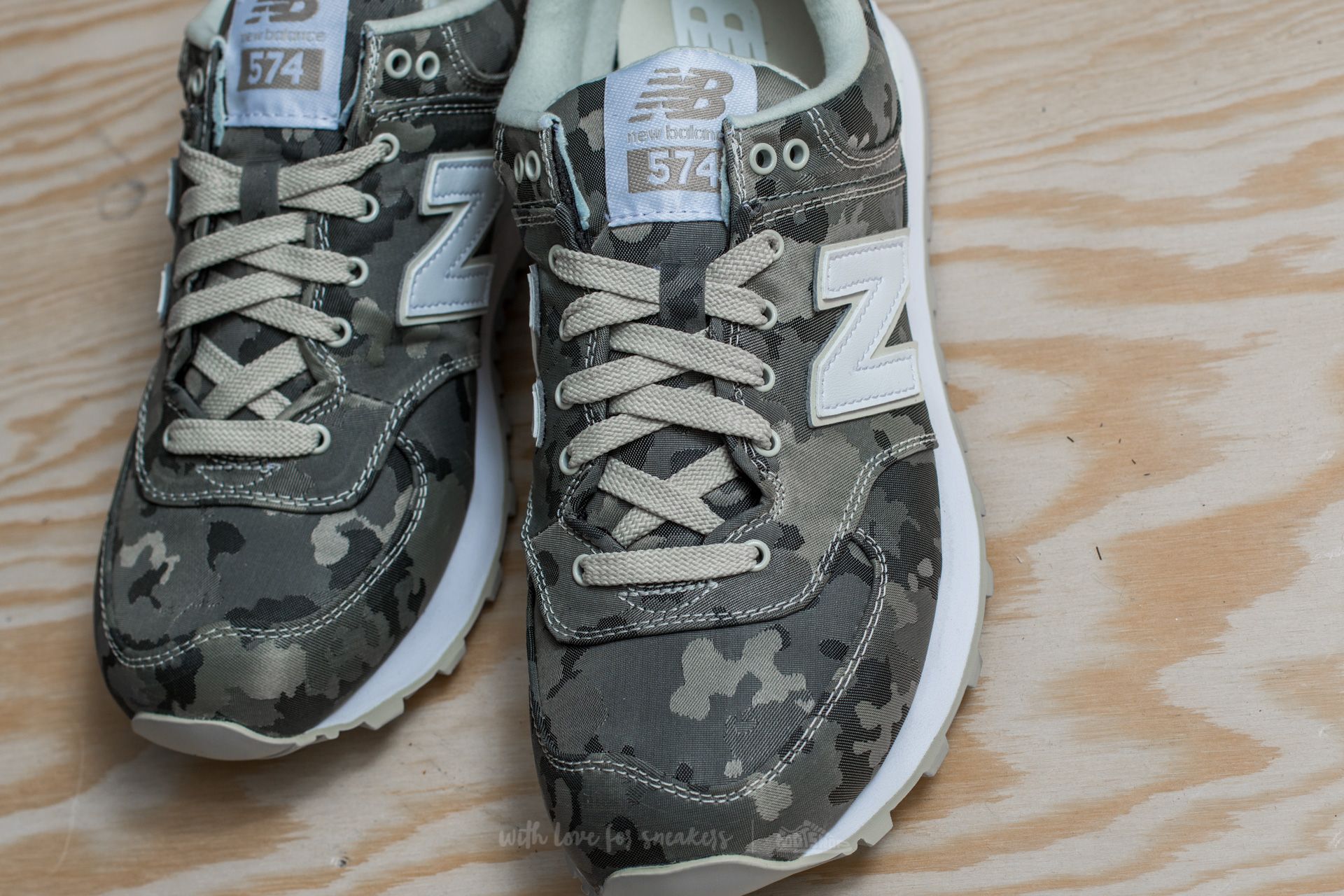 Women s shoes New Balance 574 Camo Footshop