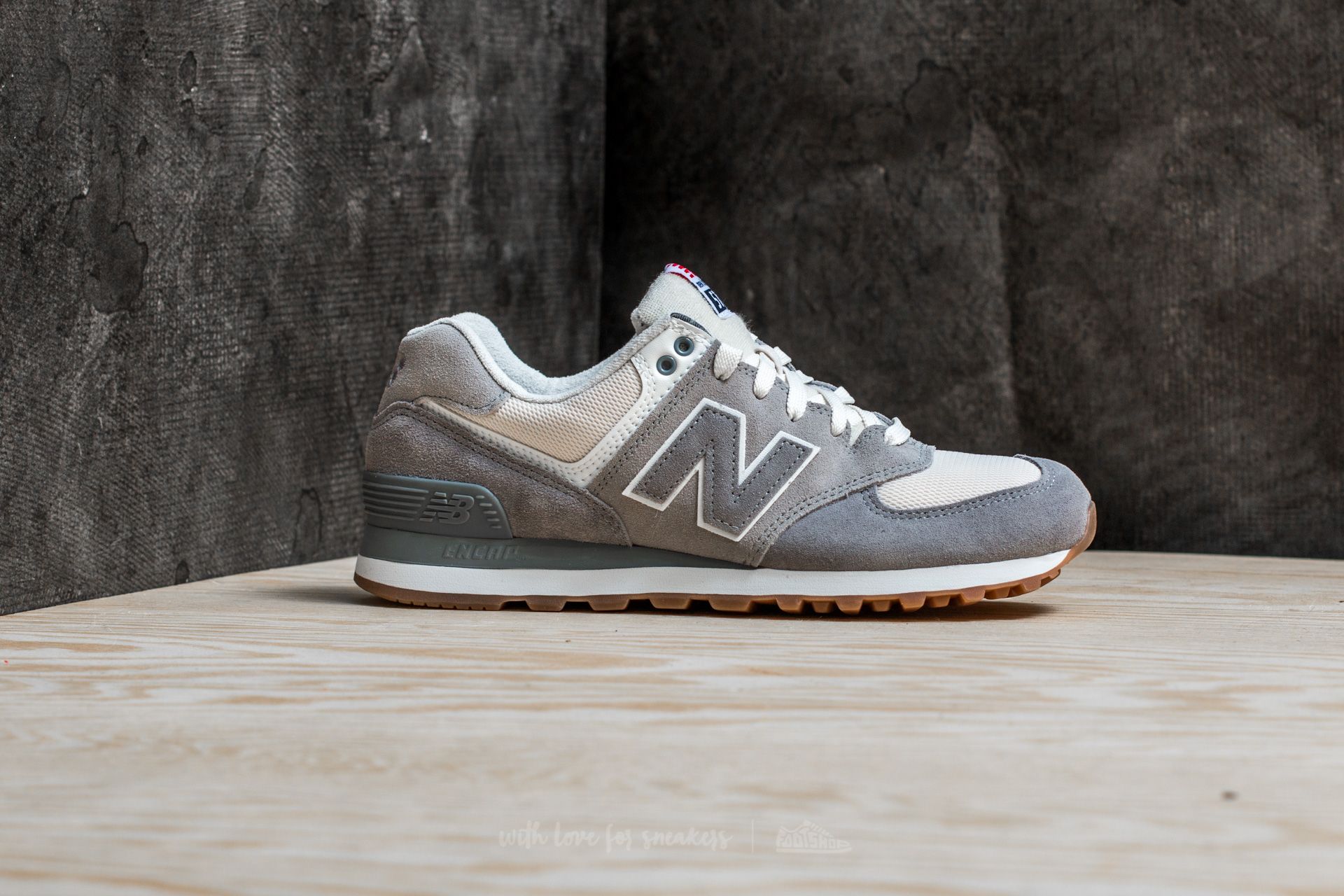 New balance 574 metal store