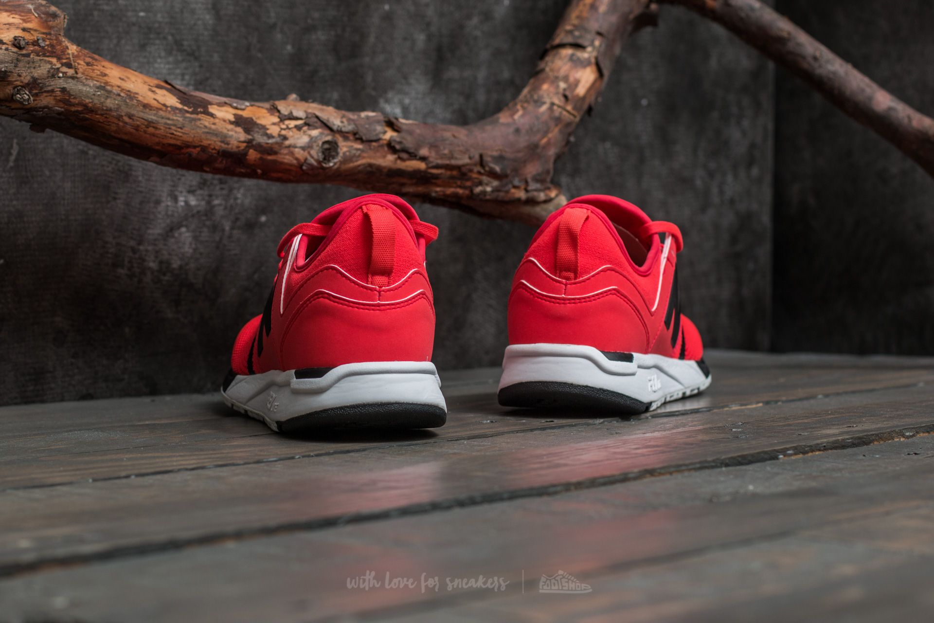 New balance store 247 men red
