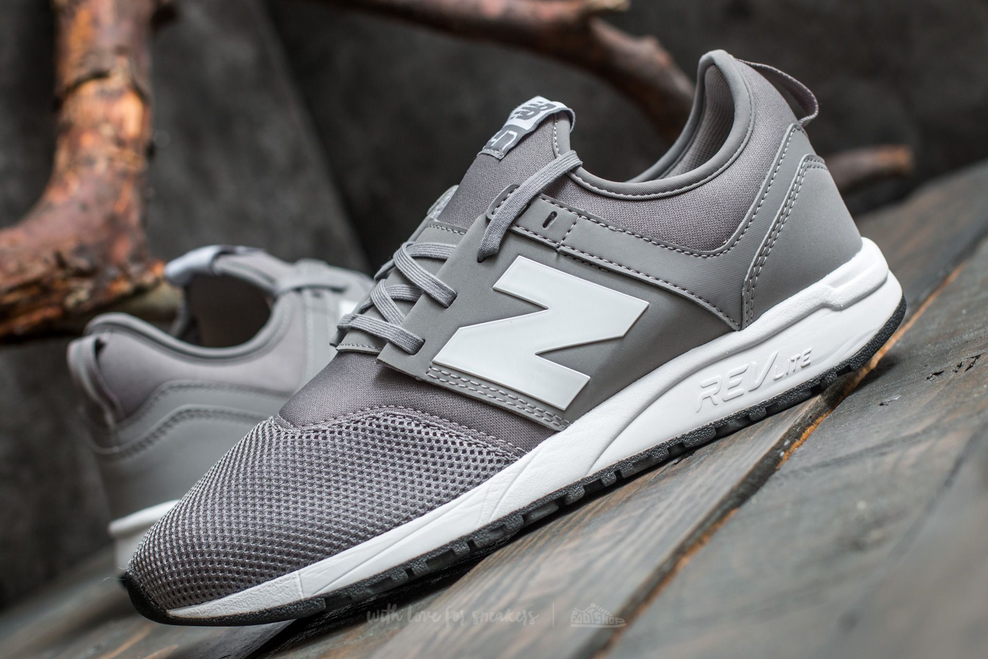 Grey 247 new balance sale