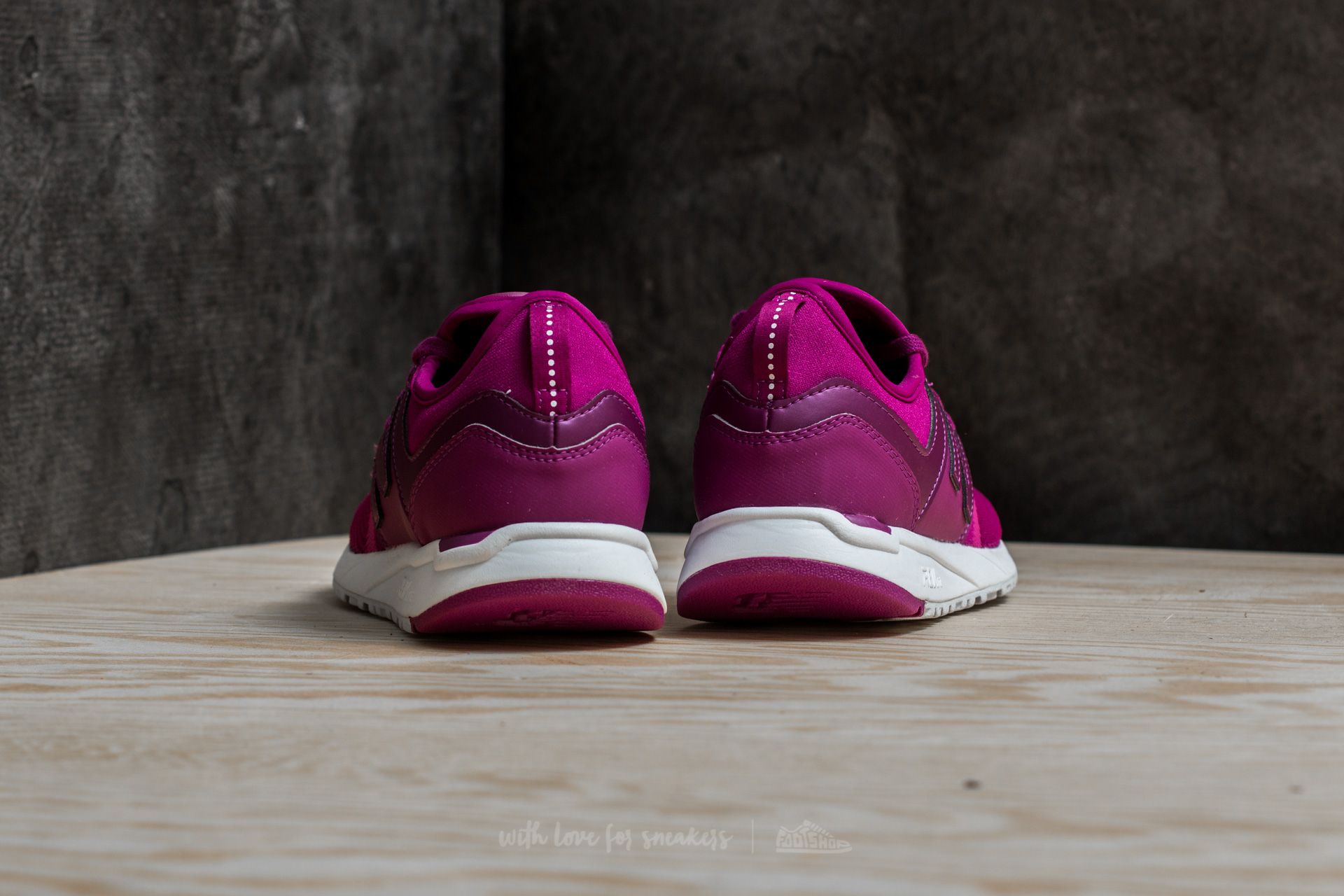New balance 247 sales luxe womens cheap