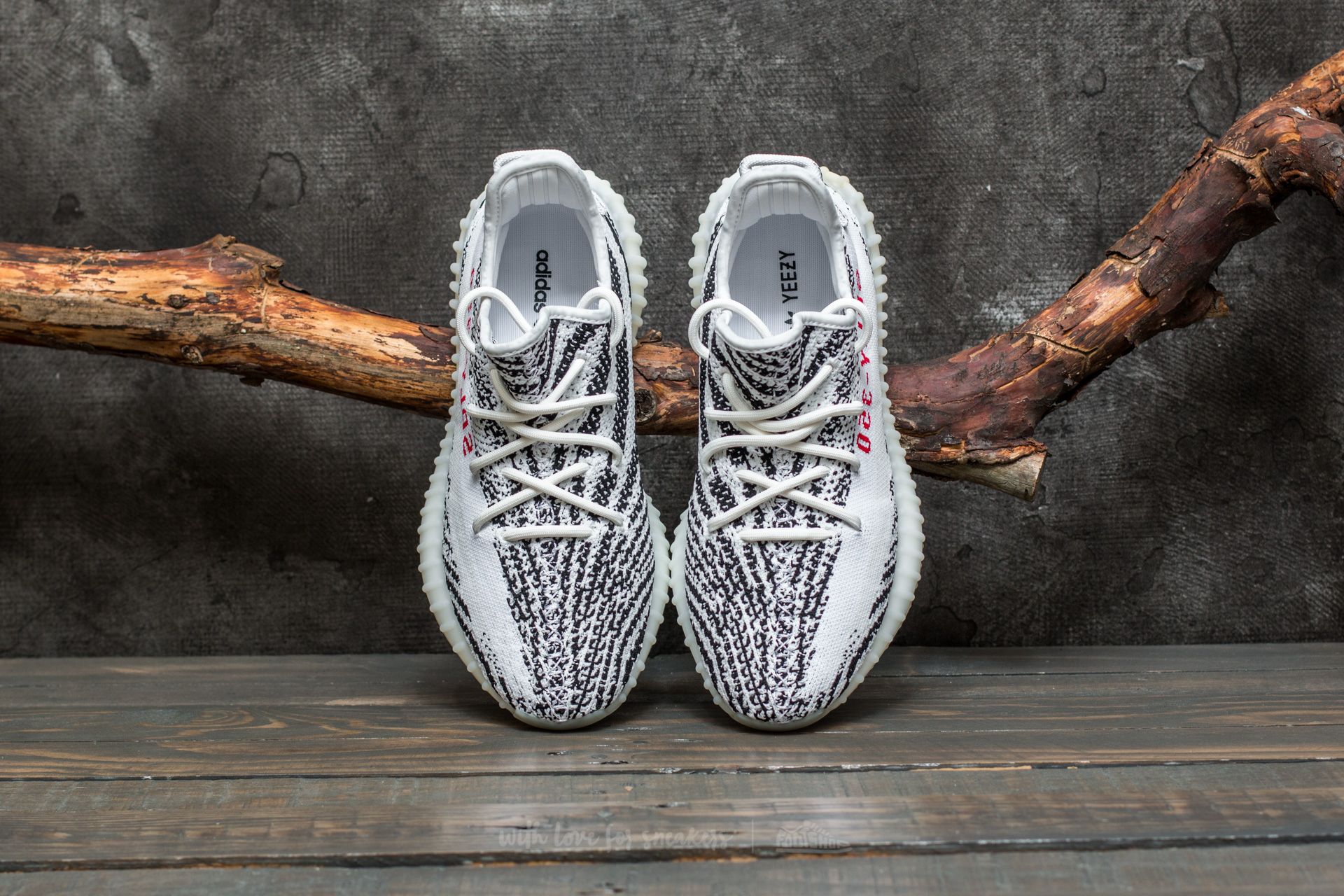 Men s shoes Yeezy Boost 350 V2 White Core Black Red Footshop