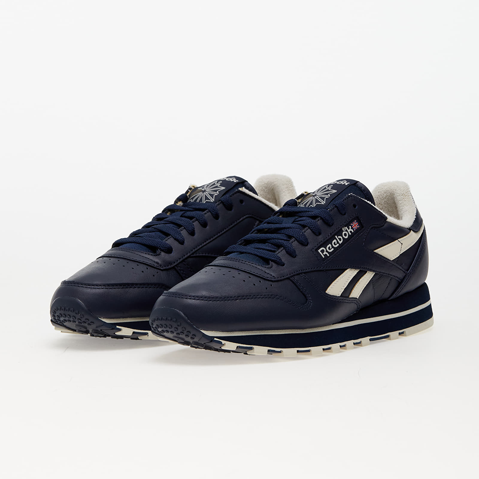 Men s shoes Reebok Classic Leather Vintage 40Th Vector Navy