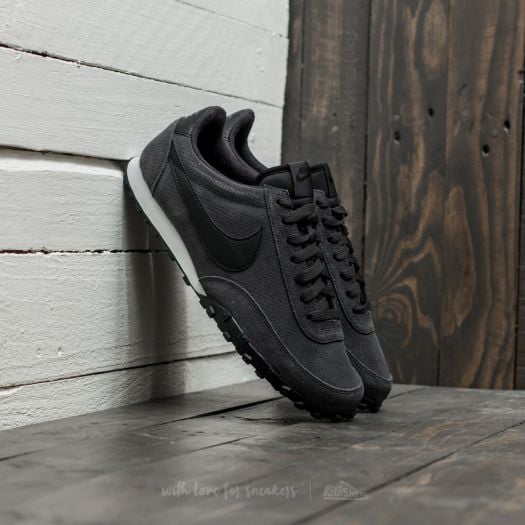 Men s shoes Nike Waffle Racer 17 Leather Anthracite Black Black Footshop