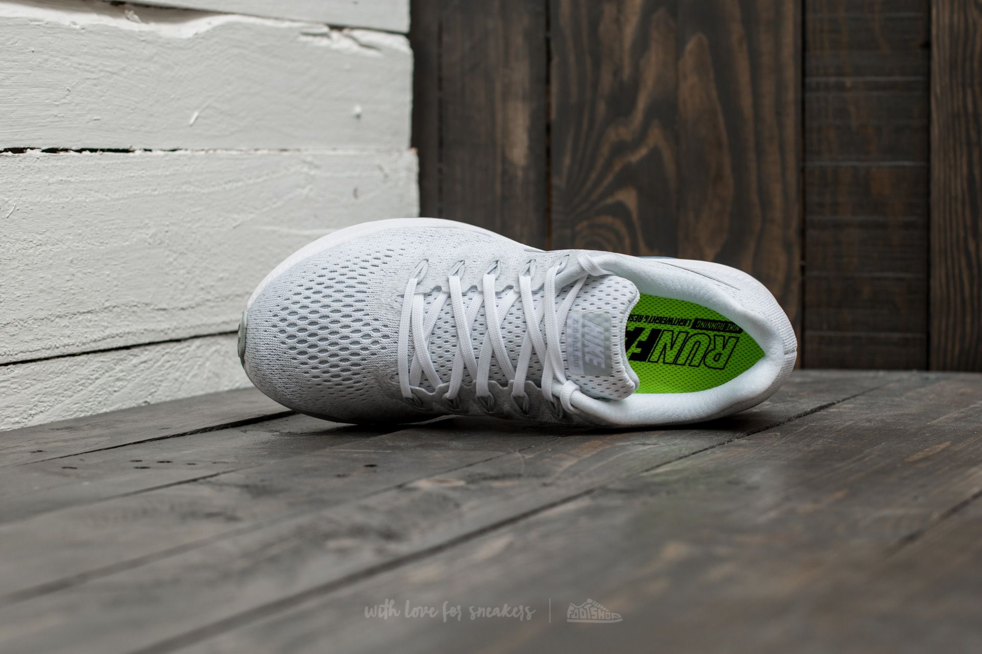 Women s shoes Nike Zoom All Out Low W White Pure Platinum Footshop