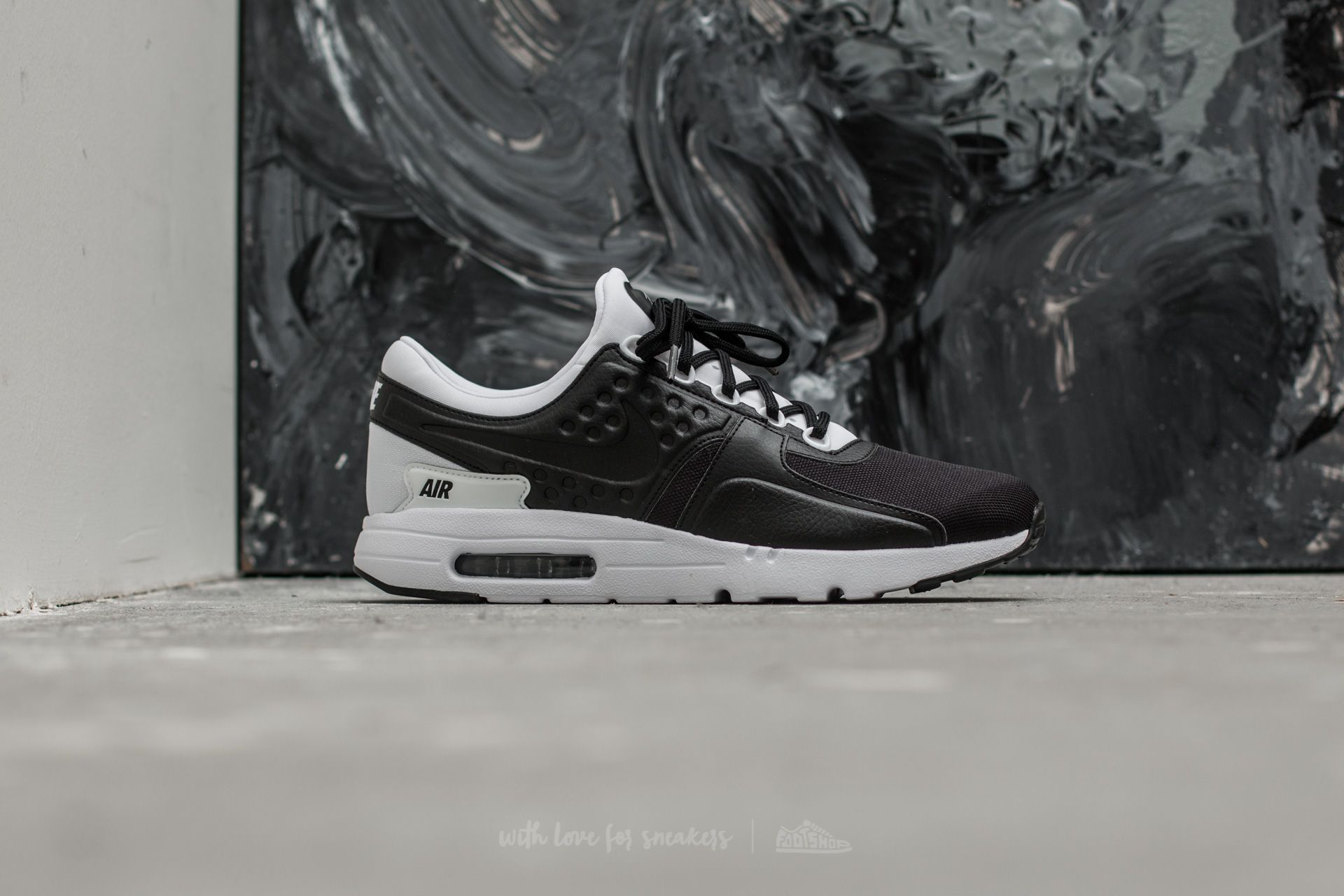 Sapatos de homem Nike Air Max Zero Premium Black/ Black-White