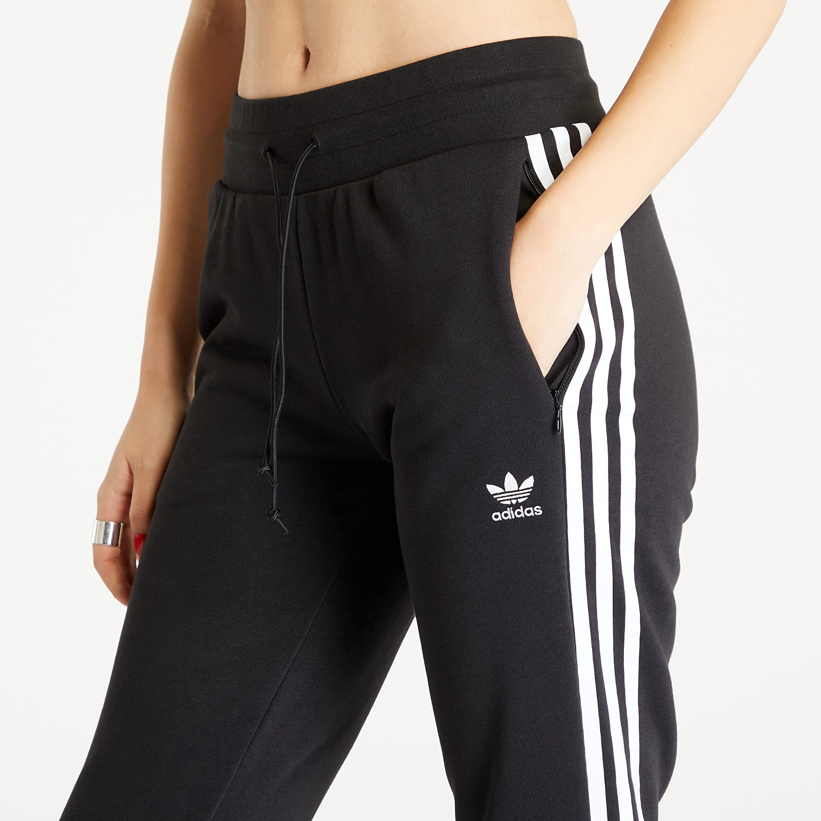 Trenirka hlače  adidas Originals Adicolor Classics Slim Pants Black