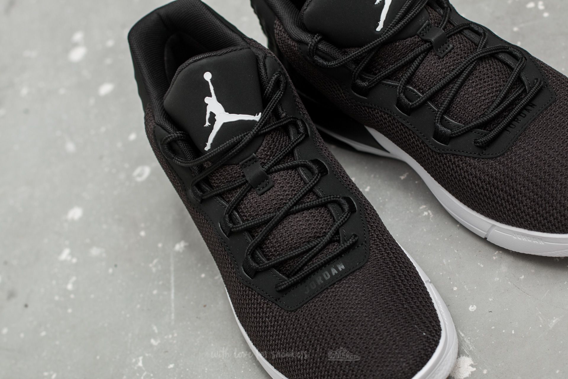 Nike air jordan academy best sale