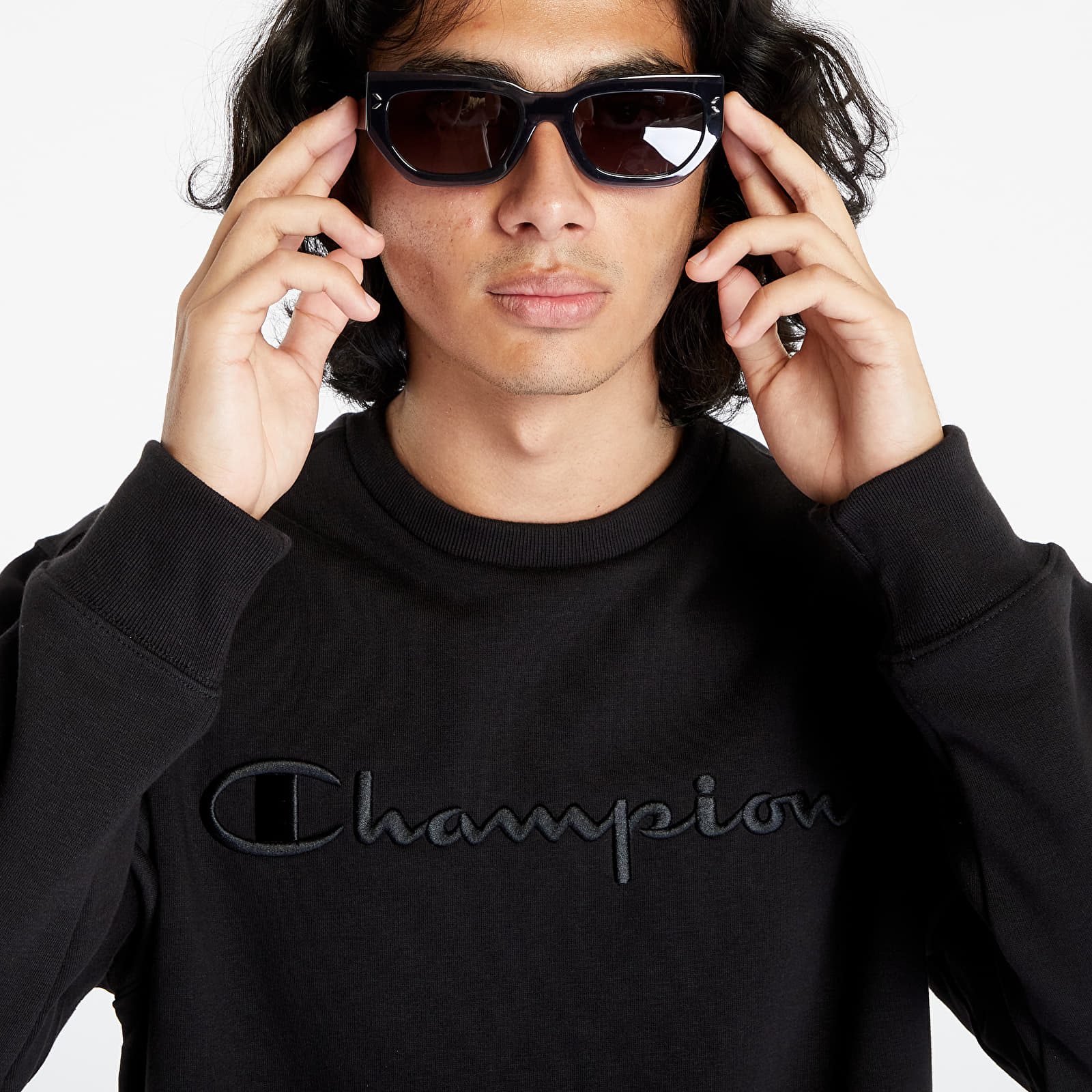 Black champion crewneck clearance