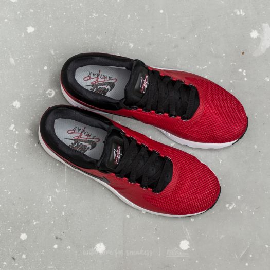 Nike Air Max Zero Essential