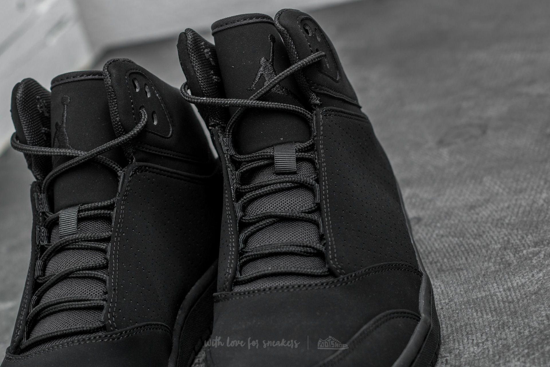 Jordan 1 flight 5 premium black hotsell