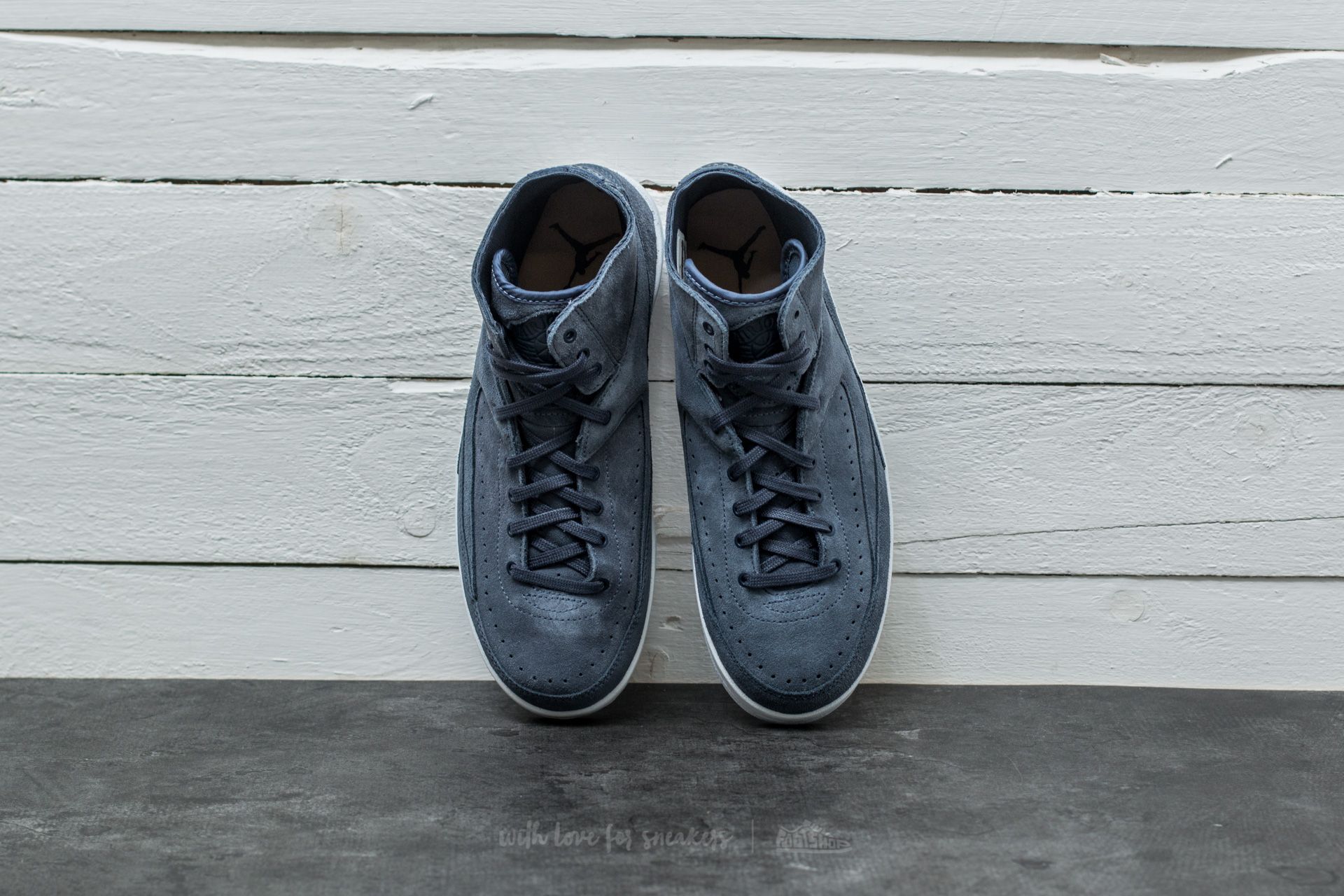 Jordan 2 retro online decon thunder blue