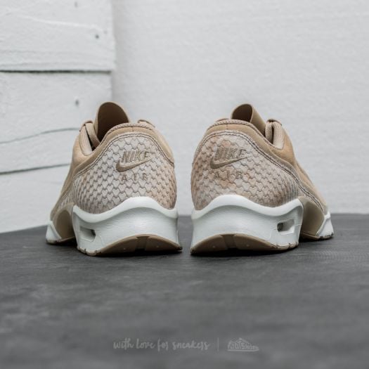 Women s shoes Nike W Air Max Jewell Premium TXT Linen Linen Sail Footshop