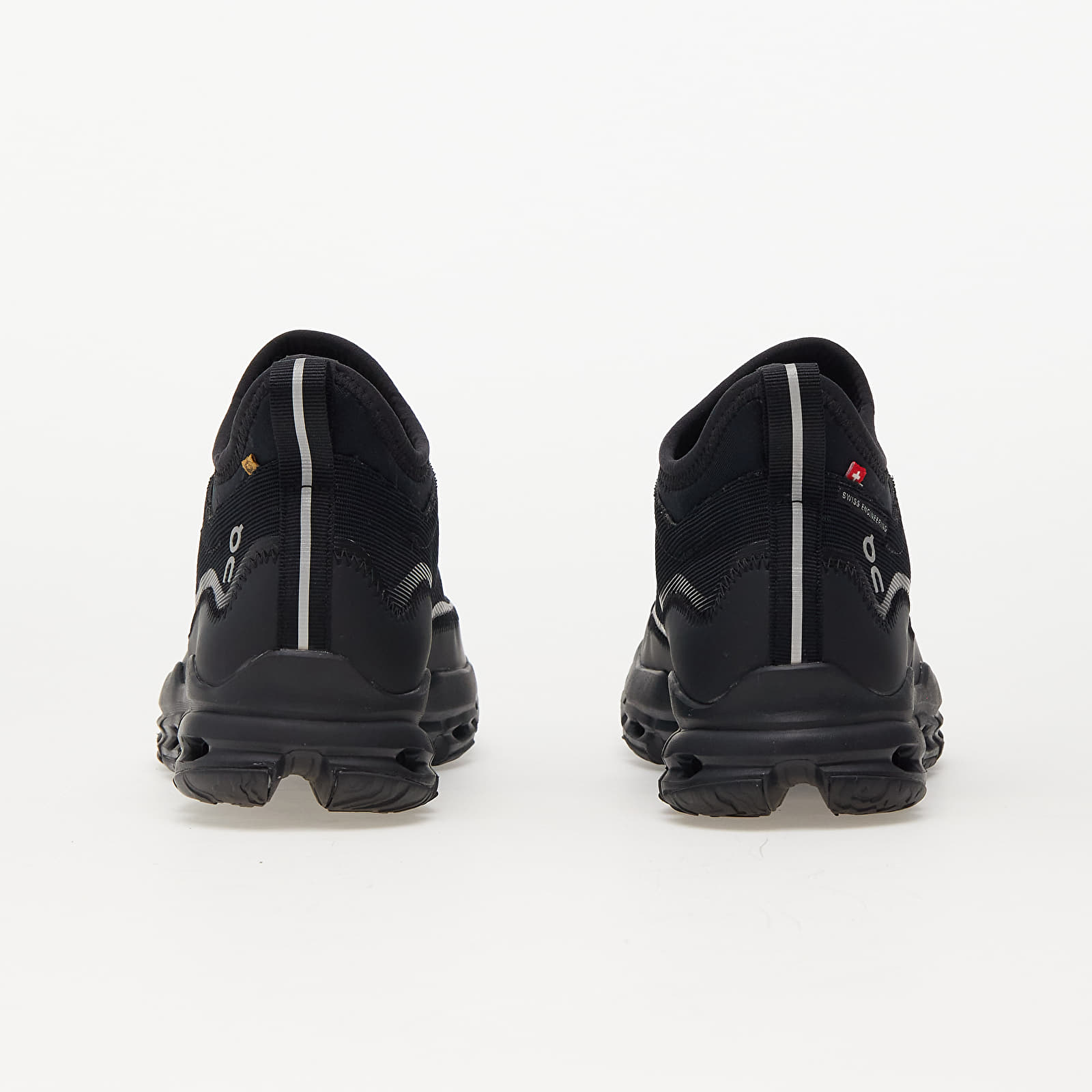 Încălțăminte și sneakerși pentru femei On W Cloudaway Waterproof Suma All Black