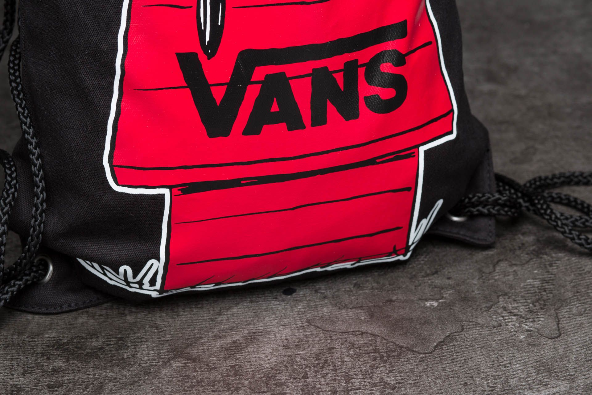 Vans peanuts bag new arrivals