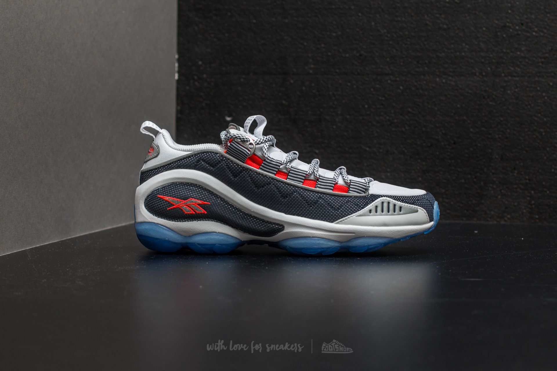 Reebok dmx run 10 neon cherry 2025