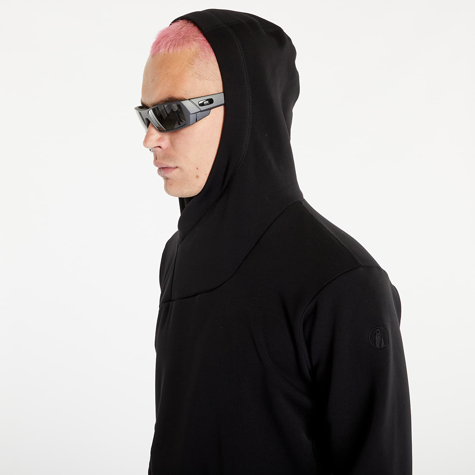 Bluzy Poutnik by Tilak Raven Hoodie PWS Black