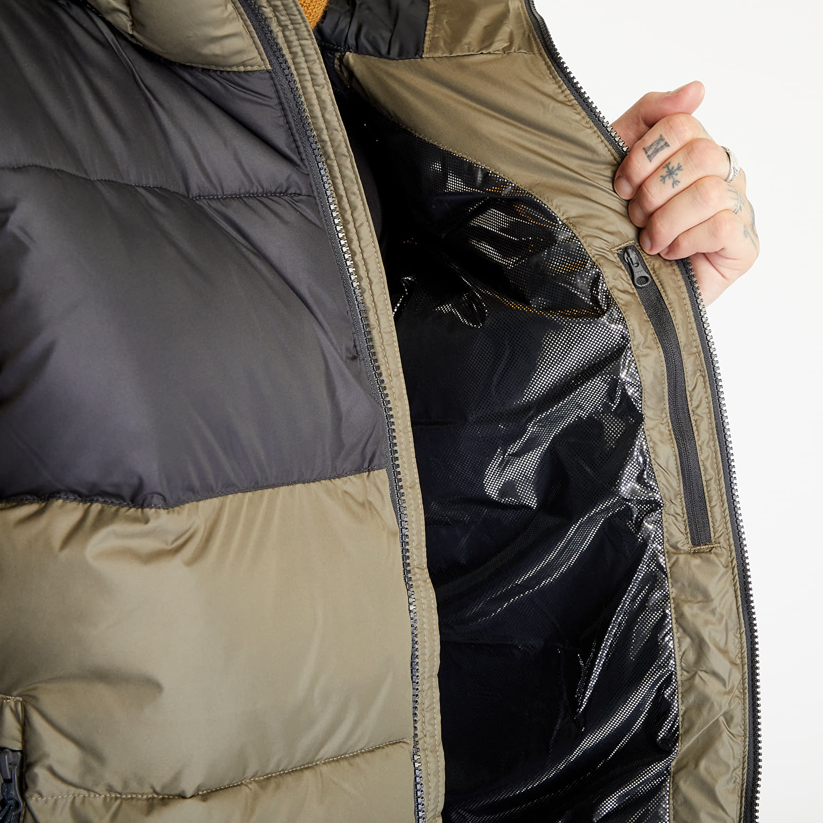 Bundy Columbia Pike Lake™ II Hooded Jacket Stone Green/ Shark