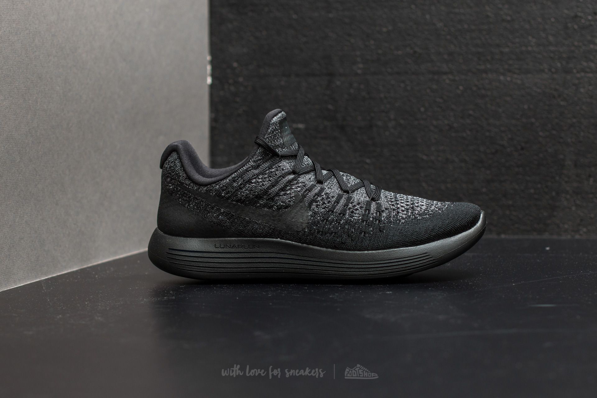 Zapatillas Hombre Nike Lunarepic Low Flyknit 2 Black Black Dark Grey Footshop