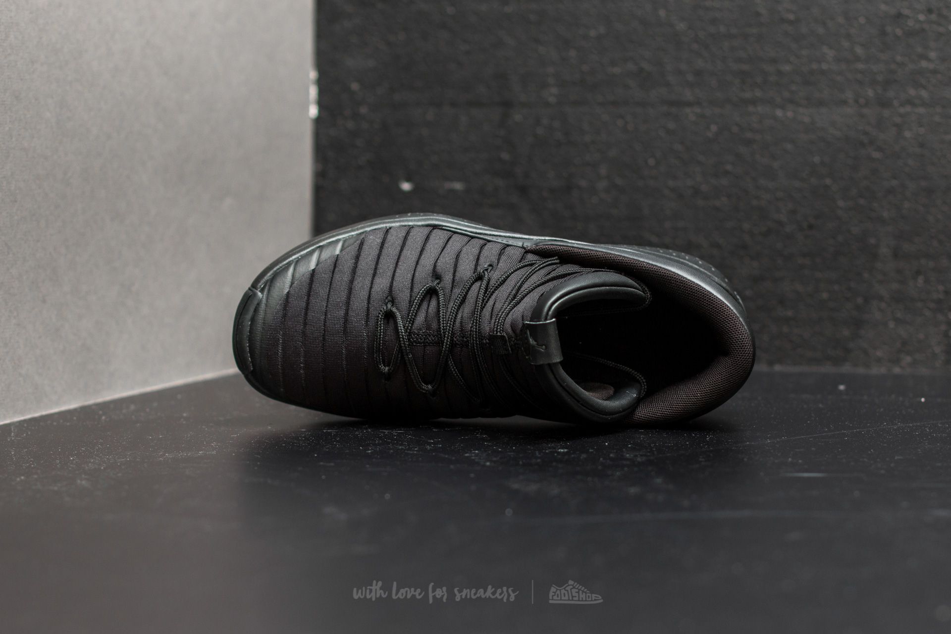 Zapatillas mujer Jordan Flight Luxe BG Black/ Anthracite-Black