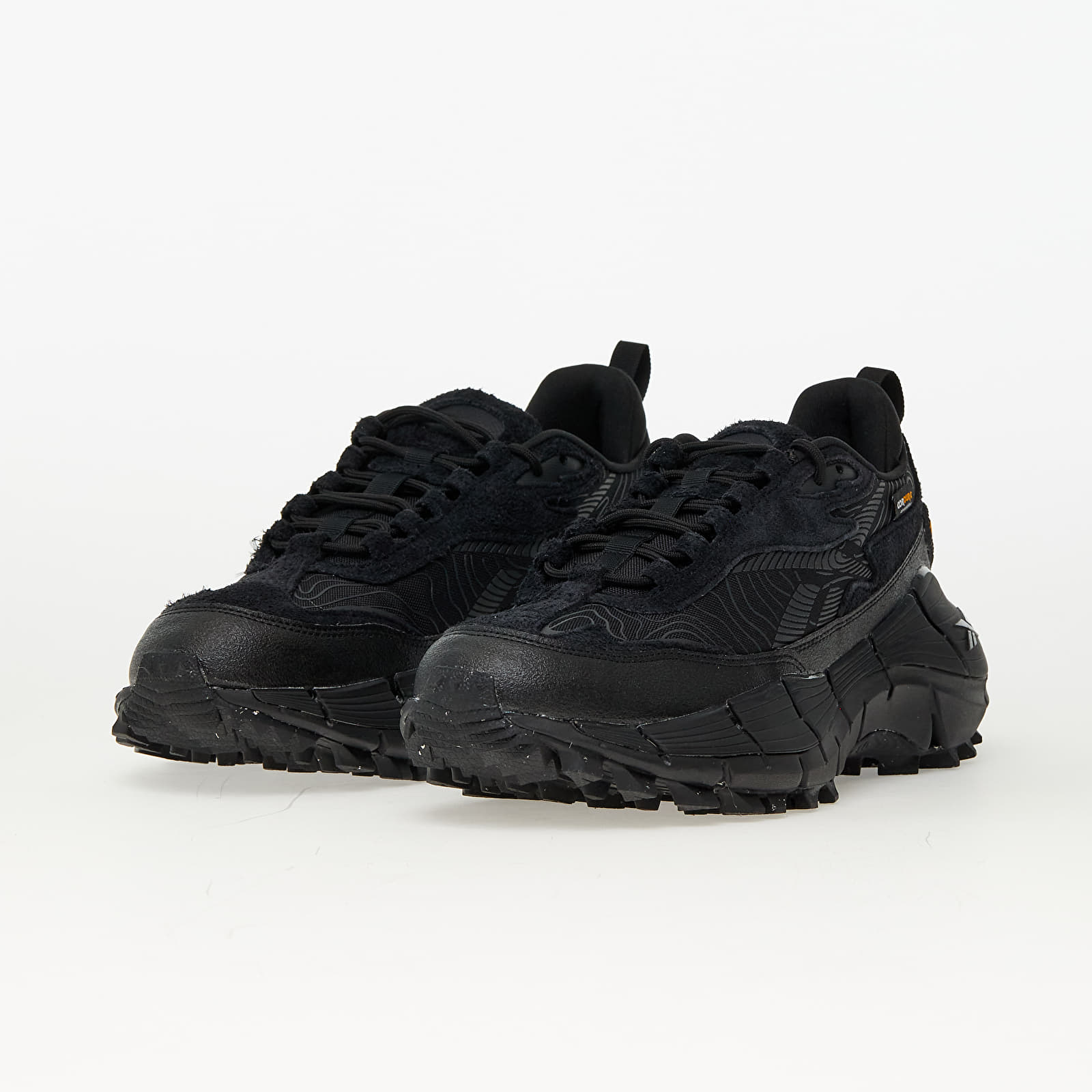 Reebok cross city mountain sports shoes new arrivals