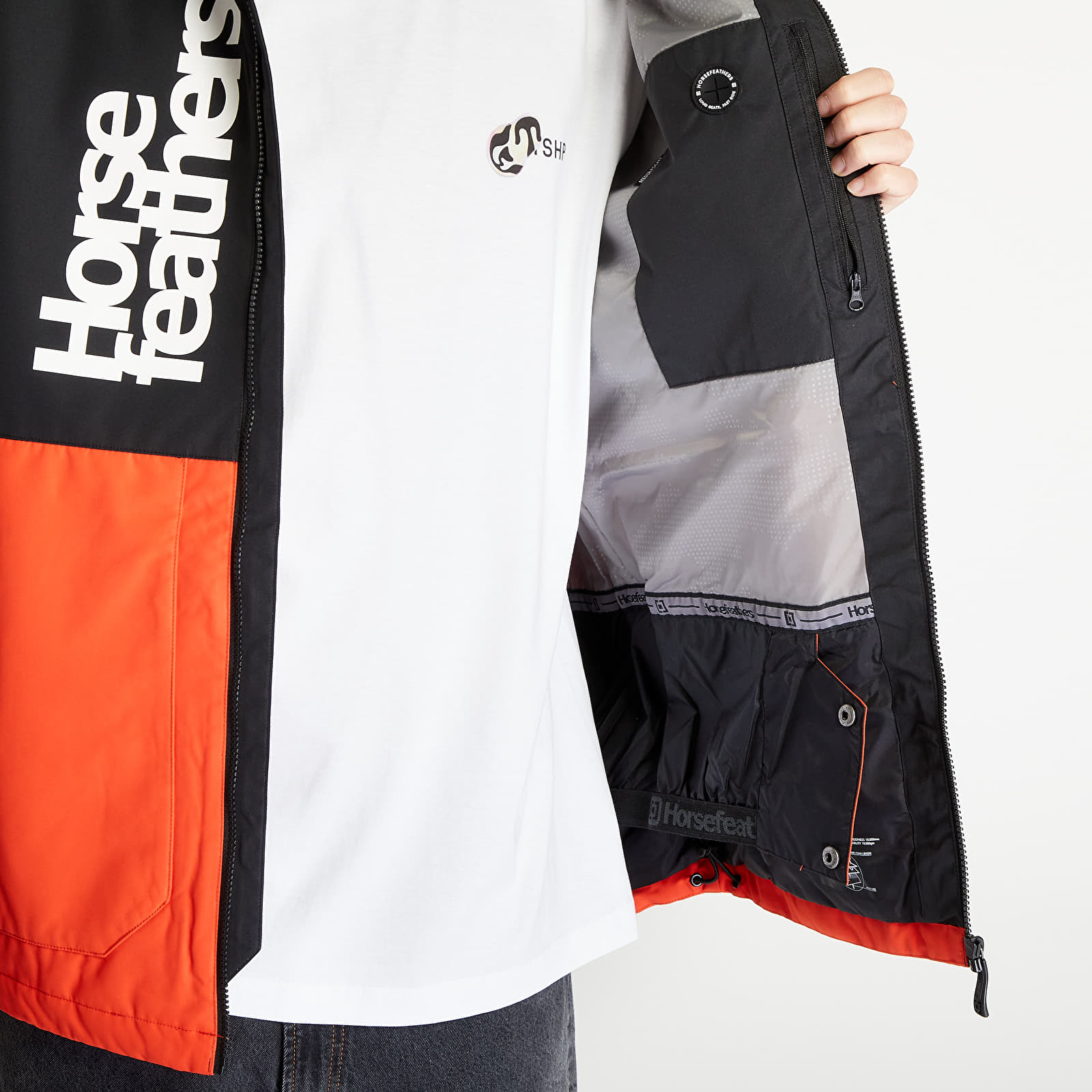 Striukės Horsefeathers Morse II Jacket Flame Red