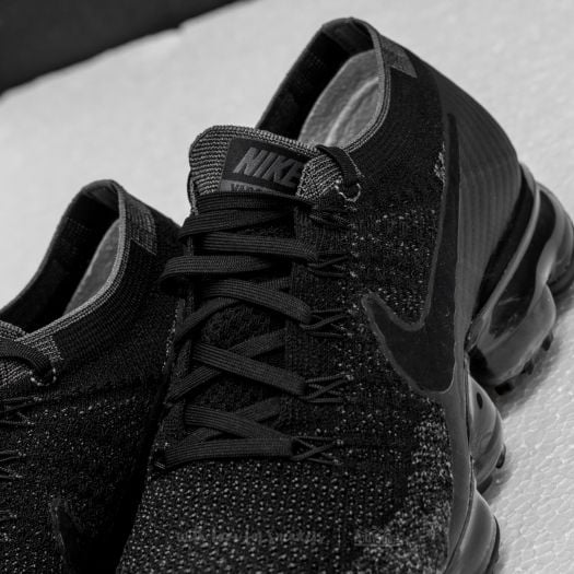 Chaussures et baskets homme Nike Air Vapormax Flyknit Black/  Anthracite-Dark Grey | Footshop