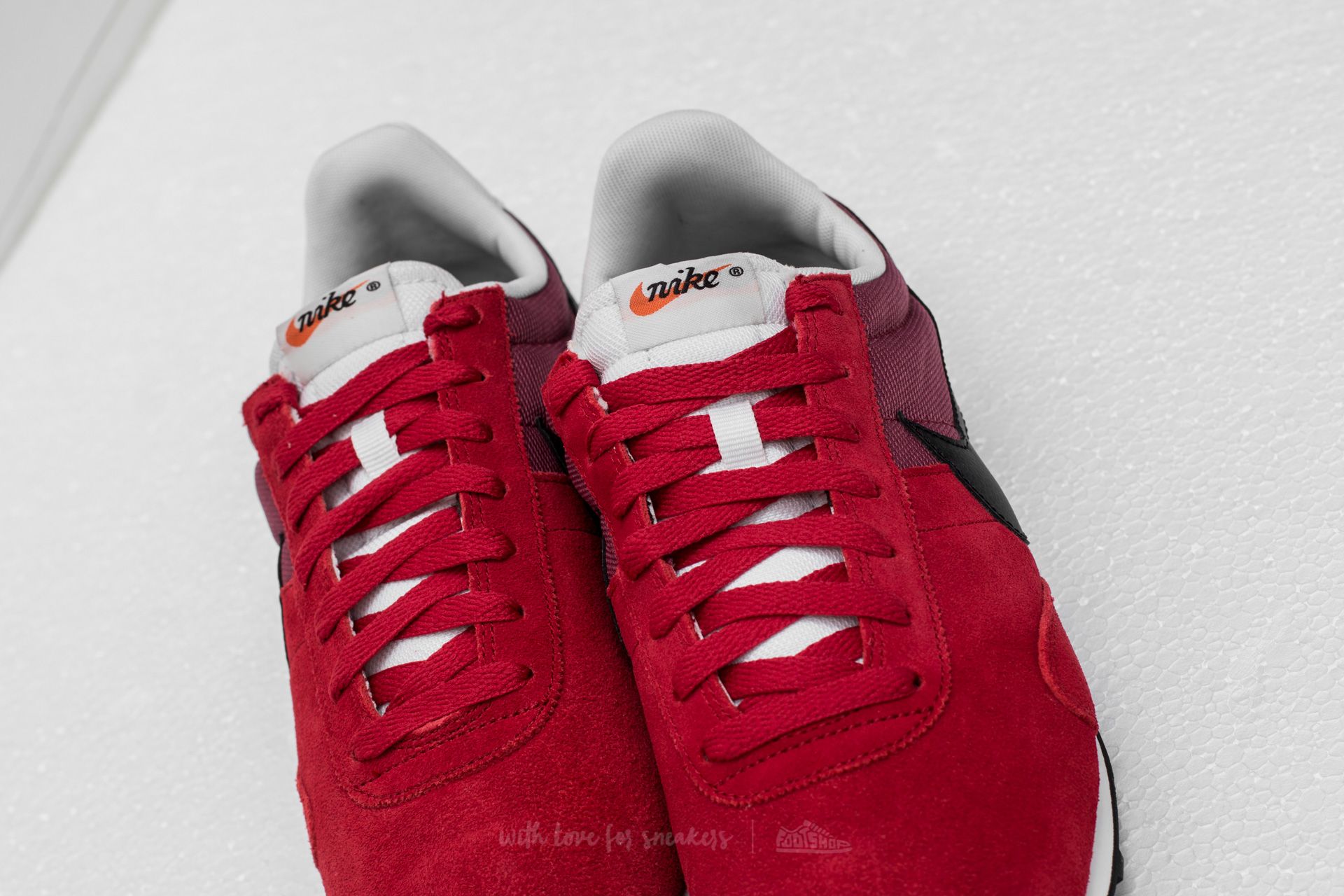 Herren Sneaker und Schuhe Nike Pre Montreal '17 Gym Red/ Black-Port-Off White