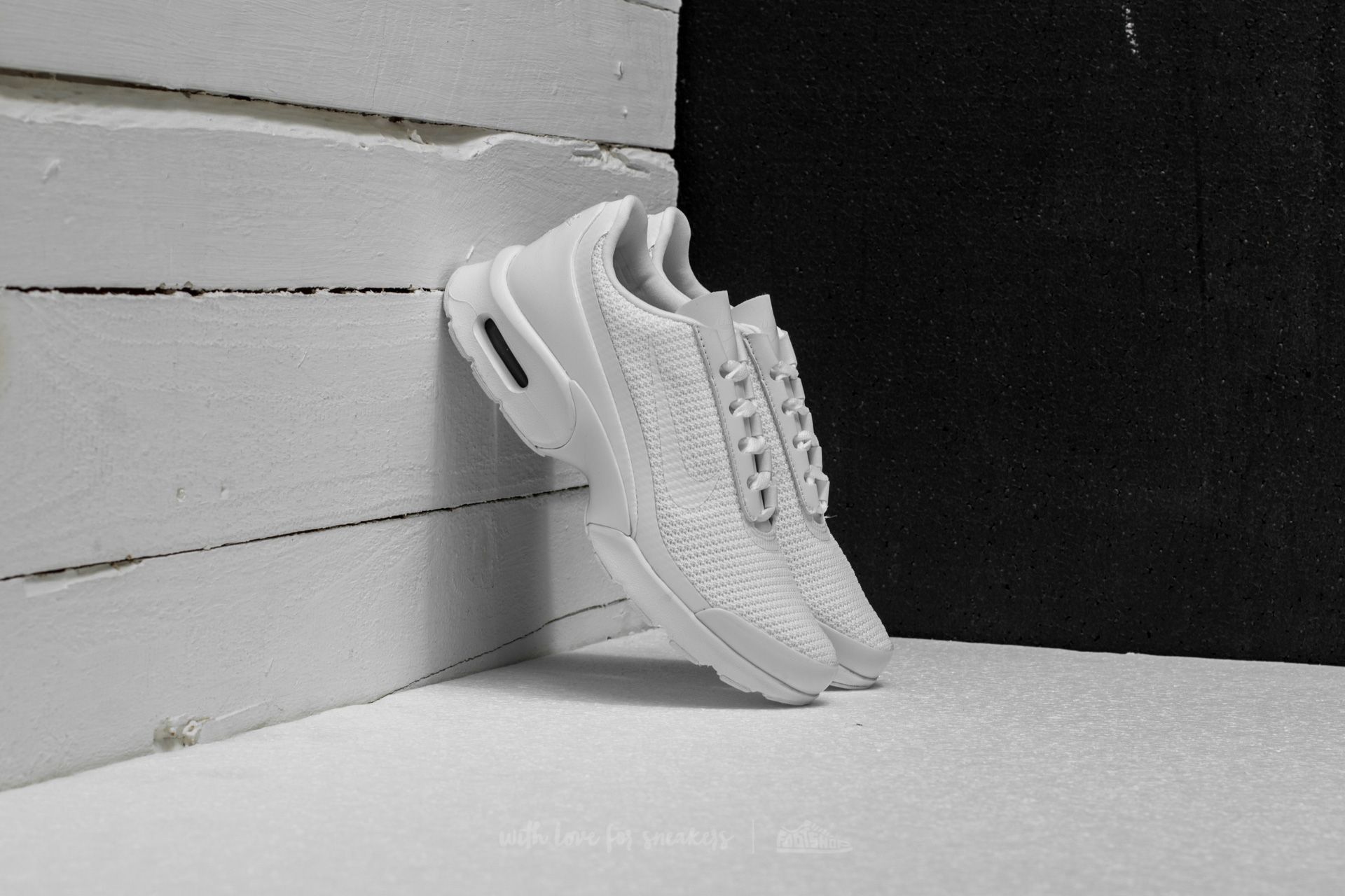 wmns nike air max jewell