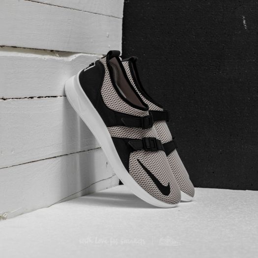 Men s shoes Nike Air Sockracer SE Cobblestone Black White Volt