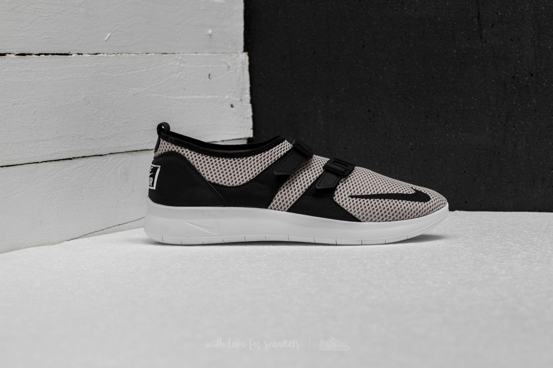 Pánske tenisky a topánky Nike Air Sockracer SE Cobblestone/ Black-White-Volt