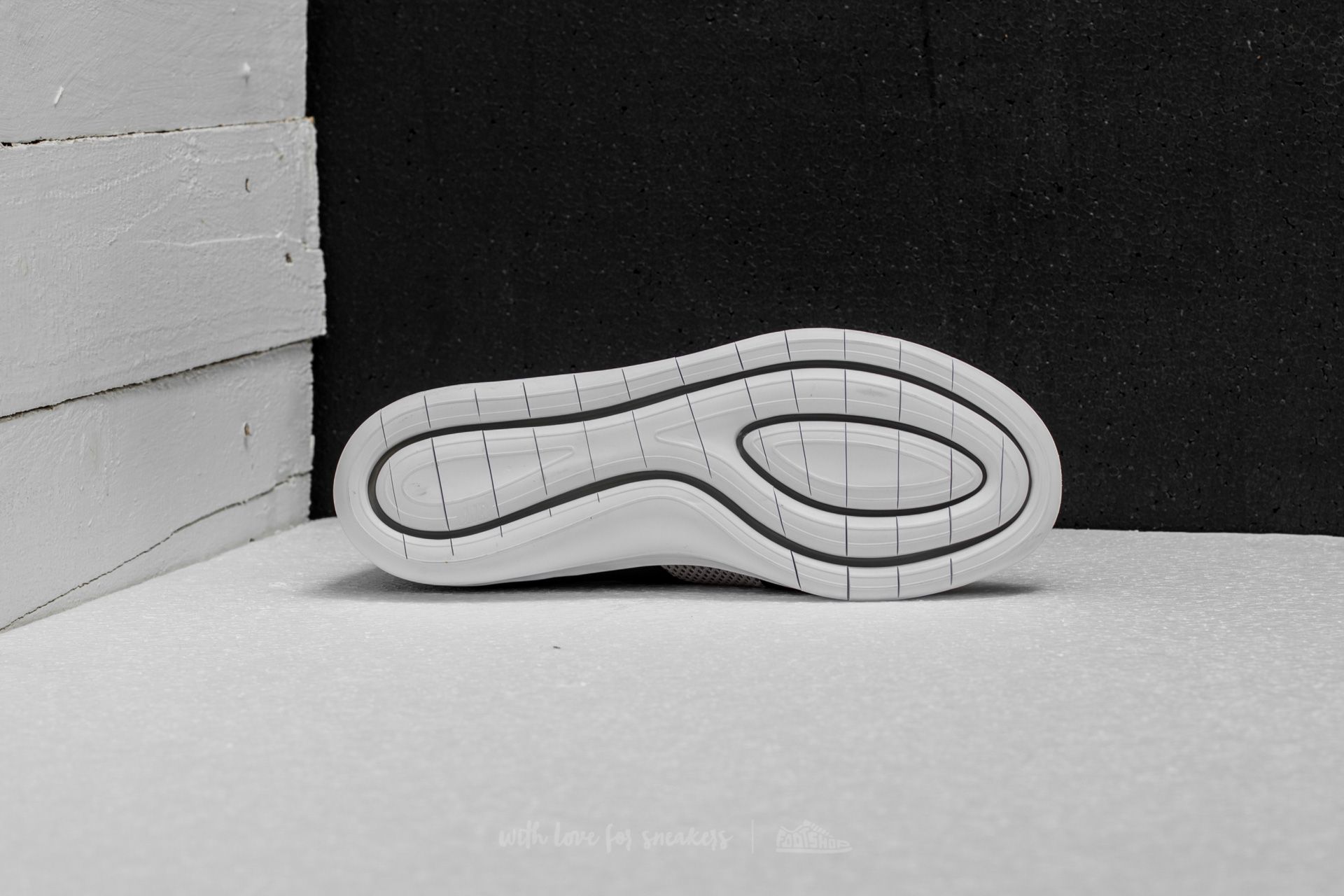 Pánske tenisky a topánky Nike Air Sockracer SE Cobblestone/ Black-White-Volt