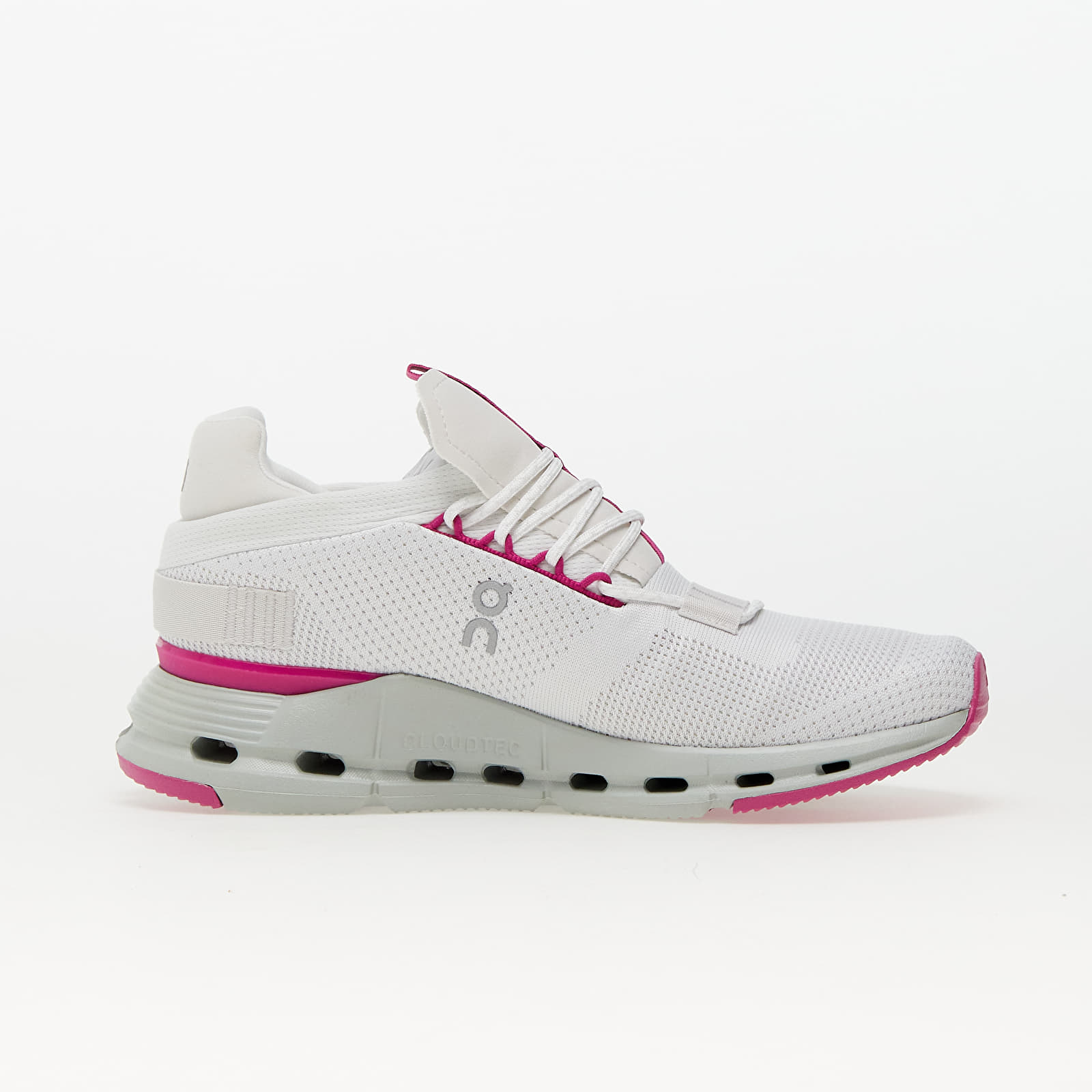 Women's shoes On W Cloudnova Undyed-White/ Carnation