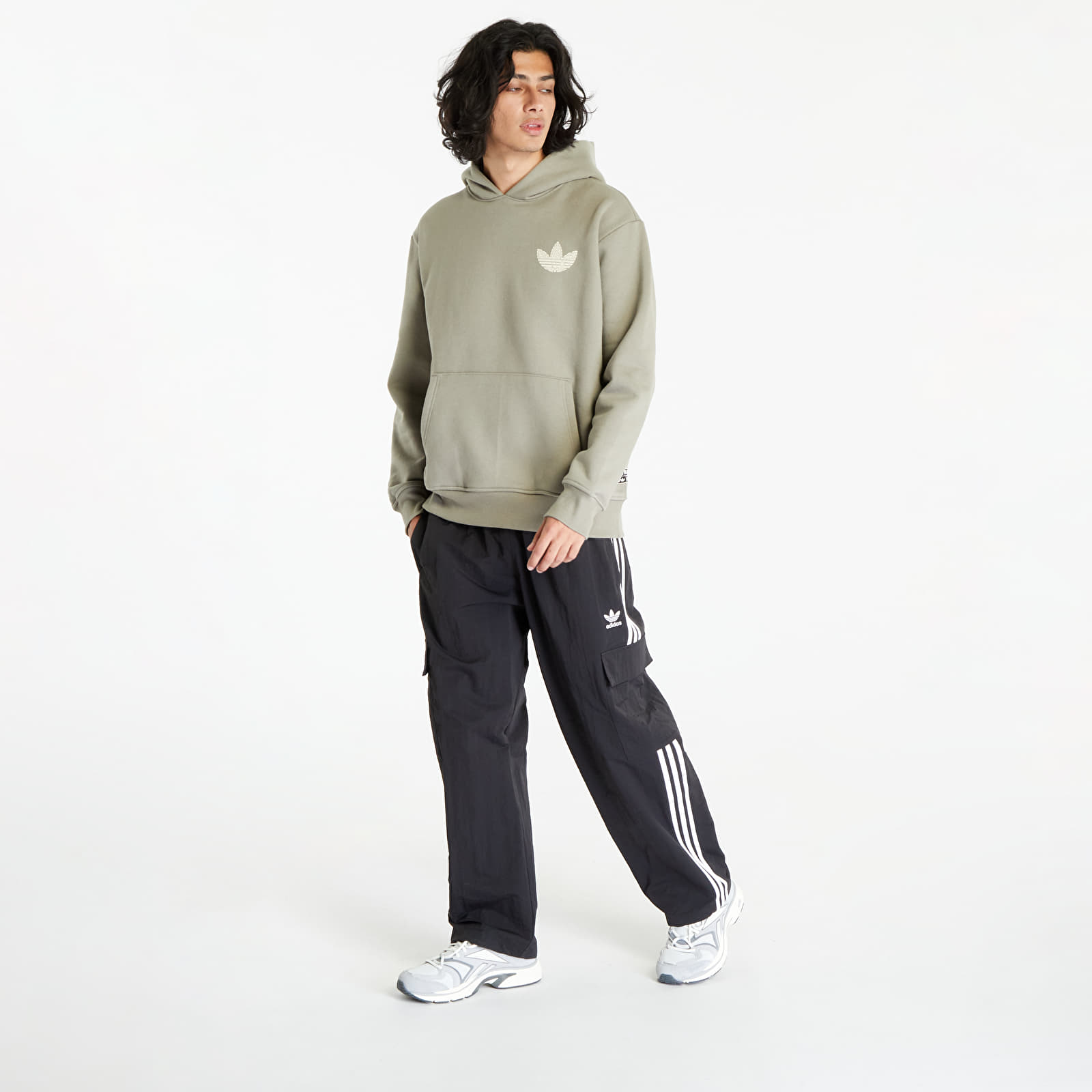 Adidas hoodie zilver sales