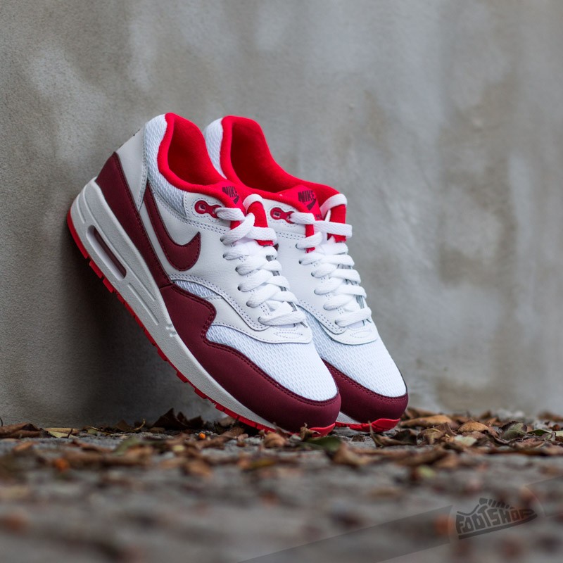 Nike WMNS Air Max 1 Essential