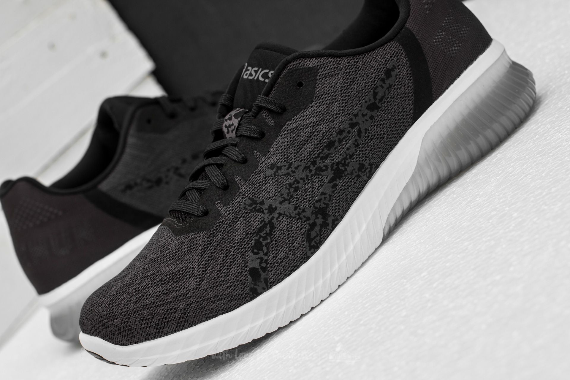 Asics gel deals kenun phantom