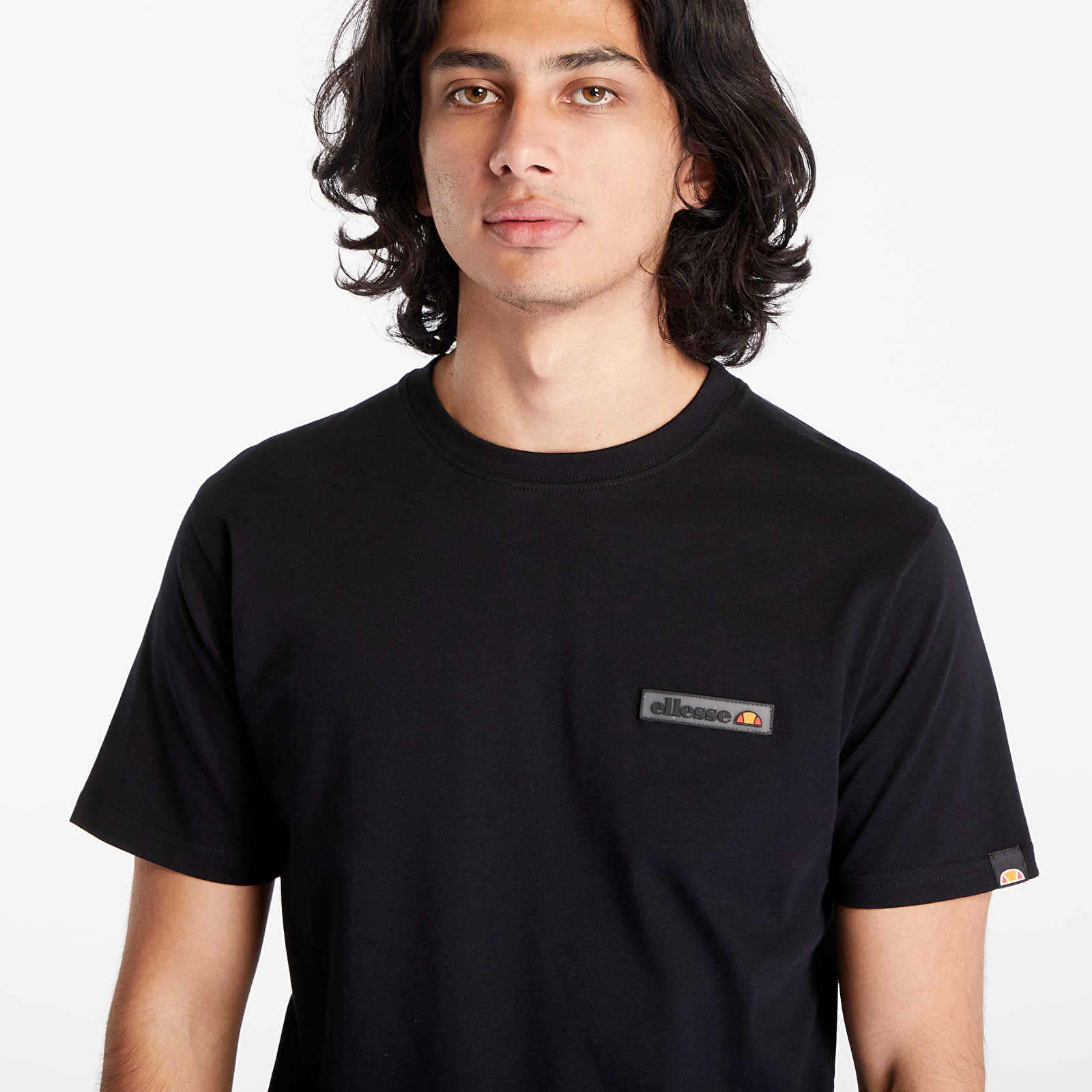 Koszulki Ellesse Vallias Tee Black