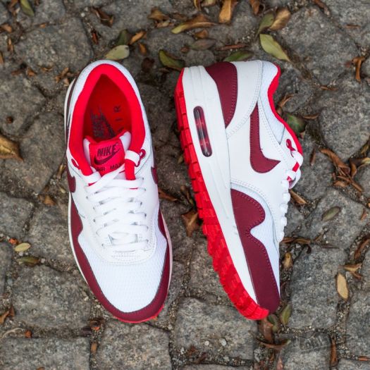 Nike air max 1 essential action red shop
