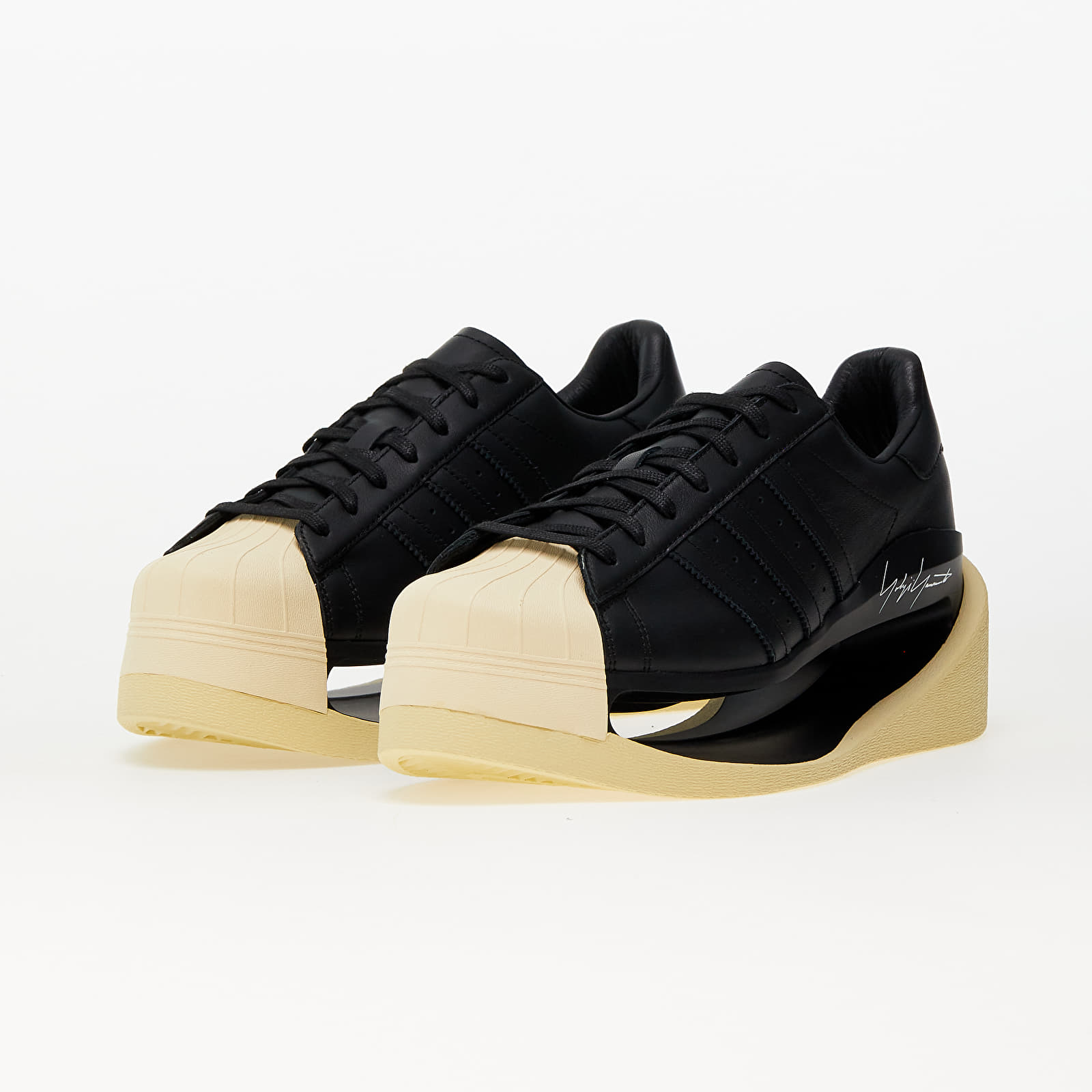 Vyriška avalynė Y-3 Gendo Superstar Black/ Black/ Easyel