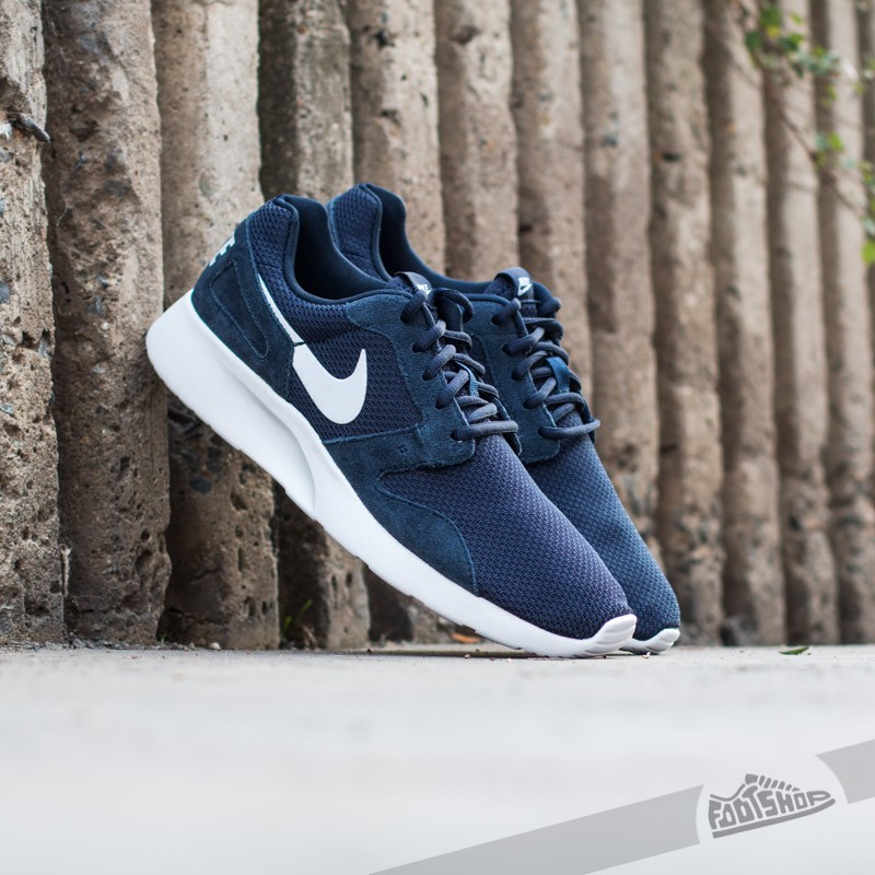 Nike deals kaishi white