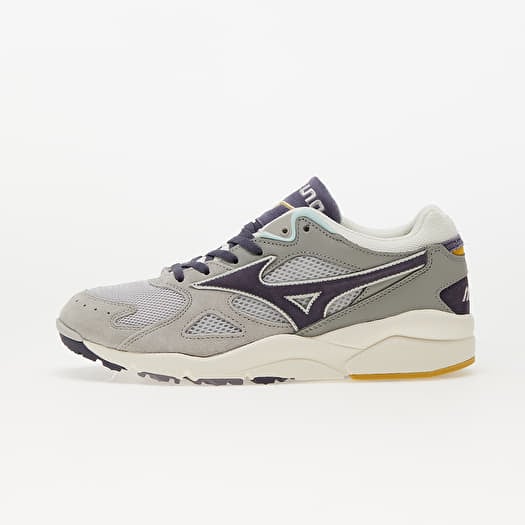 Leather shoes and sneakers Mizuno Up to 45 off Footshop
