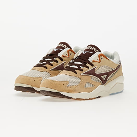 Mizuno premium deals