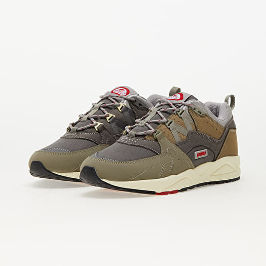 London discount fog sneakers